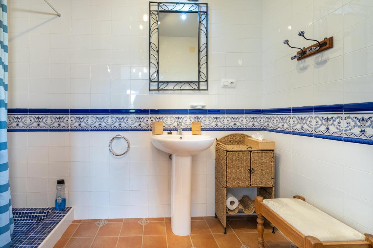Hacienda La Buena Vida B&B En Appartementen Casita La Bruja Algarinejo ภายนอก รูปภาพ