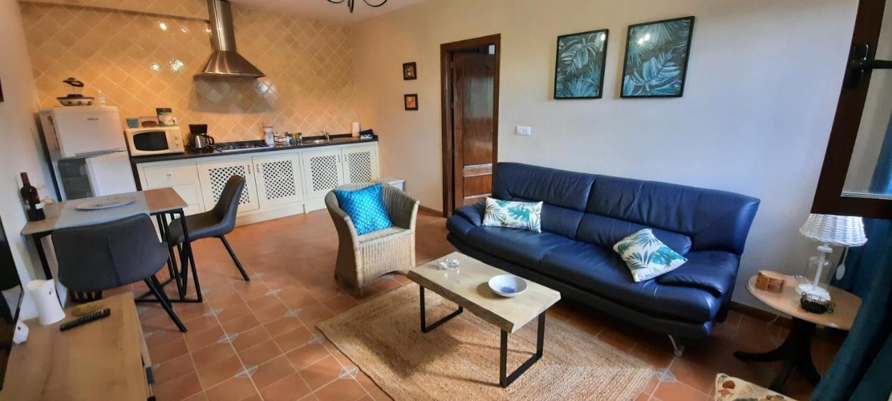 Hacienda La Buena Vida B&B En Appartementen Casita La Bruja Algarinejo ภายนอก รูปภาพ